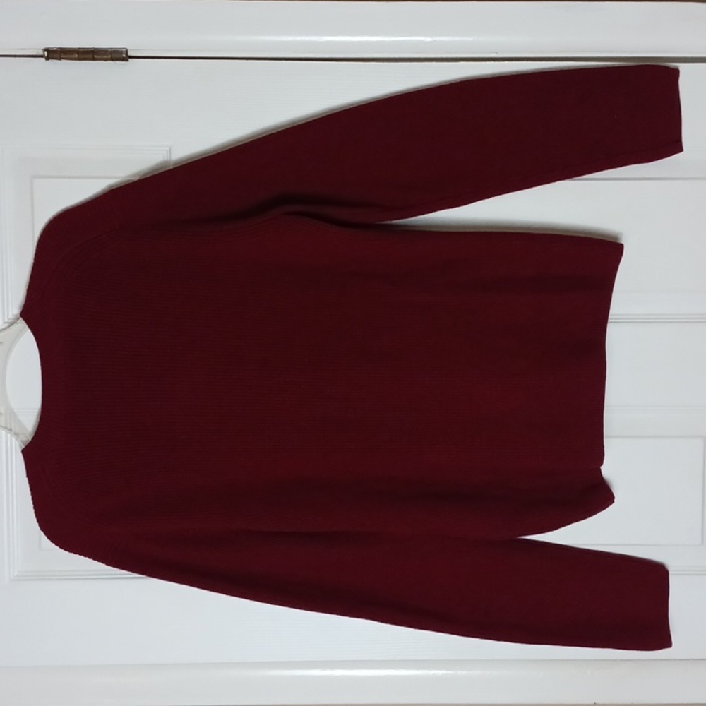 NWT Banana Republic Men's Maroon Wool Blend V-Neck Sweater Size L - Picture 3 of 9